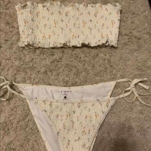 Bathing suit set